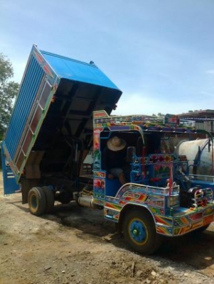 อู่ กรเซอร์วิส  รับต่อรถอีแต๋น หลายรุ่น หลายราคา