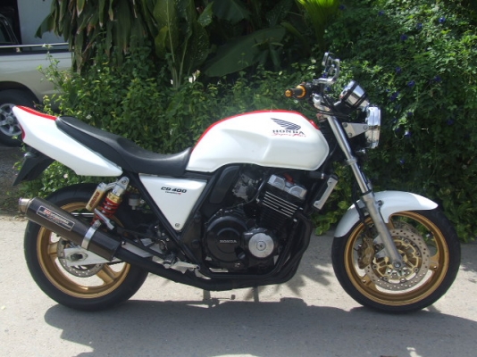 ขาย CB 400 ปี98 version S เครื่องแน่น มีของแต่ง สีลาย50ปี <<สรรพสามิต>>