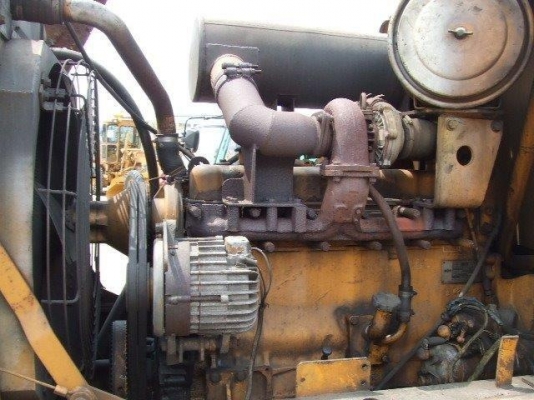 530-01A-11603รถตักล้อยางตอนนี้รถจอดที่(CSนวนคร)แล้วครับ