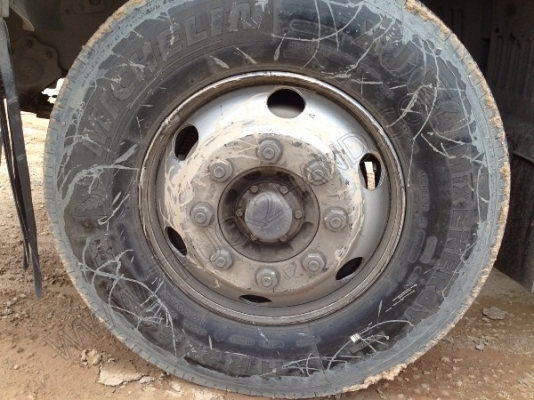 รถบรรทุก 10 ล้อหัวลาก ยี่ห้อ HINO รุ่น FM2PKKA รถบรรทุก 10 ล้อหัวลาก ยี่ห้อ HINO รุ่น FM2PKKA