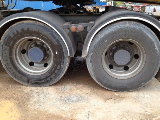 รถบรรทุก 10 ล้อหัวลาก ยี่ห้อ HINO รุ่น FM2PKKA รถบรรทุก 10 ล้อหัวลาก ยี่ห้อ HINO รุ่น FM2PKKA