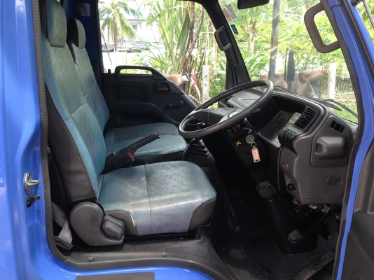 6ล้อตู้เย็นอีซูซุNPR 130 HP 6ล้อตู้เย็นอีซูซุNPR 130 HP