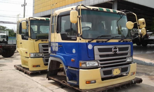 หัวเก๋ง 10 ล้อ HINO PROFIA หน้าใหญ่ ราคาพิเศษ!!!