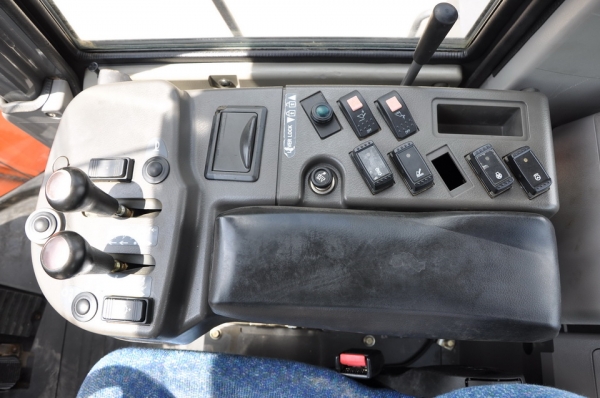 HITACHI  ZW 310  SN  00278