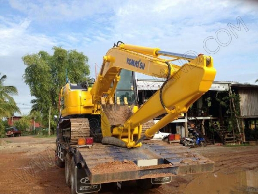 รถแบคโฮ ยี่ห้อ KOMATSU PC130 US LG