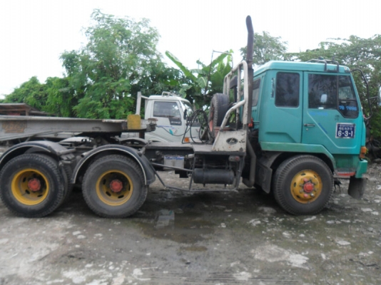 Hino FM527M-TG หัวลาก พร้อมก้างลากตู้คอนเทนเนอร์