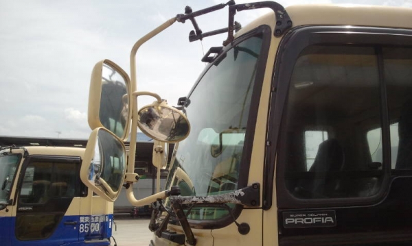 หัวเก๋ง 12 ล้อ HINO PROFIA รุ่นหน้าใหญ่ ABS  ราคาพิเศษ!!!