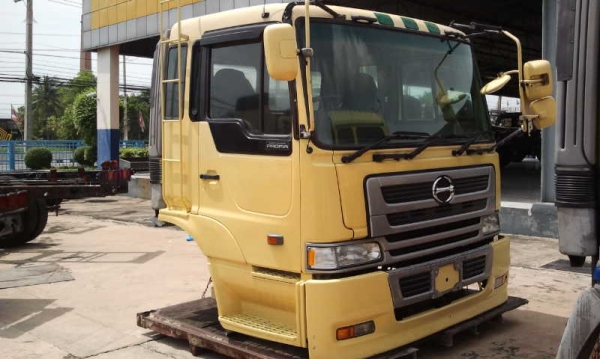หัวเก๋ง 12 ล้อ HINO PROFIA รุ่นหน้าใหญ่ ABS  ราคาพิเศษ!!!