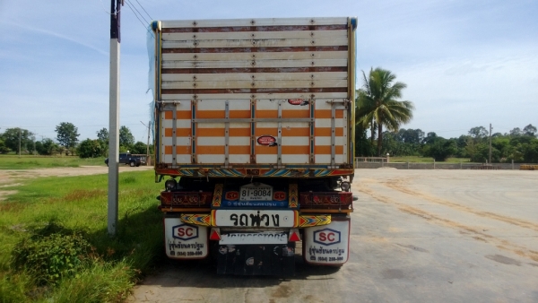 ขายด่วนอีซุซุเด๊กก้า270แม่ลูกดั้มเนียมชุ้นชัยลูกอ่อนสองเพลา