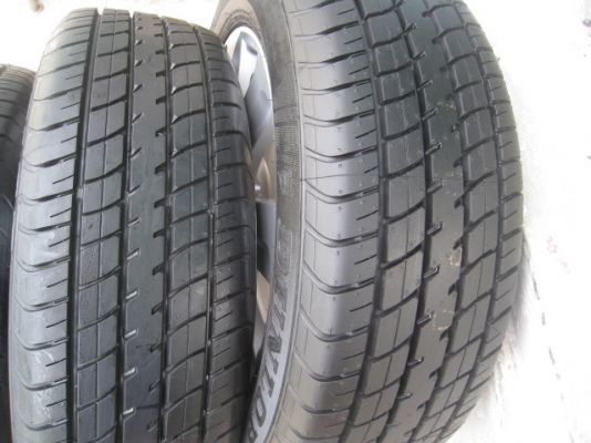 ขายล้อแม็ก Toyota vios ป้ายแดง 15"x5.5" et45 4รู100 + ยางปี13  สนใจติดต่อเล็กคลองสามครับ (081-3747940)