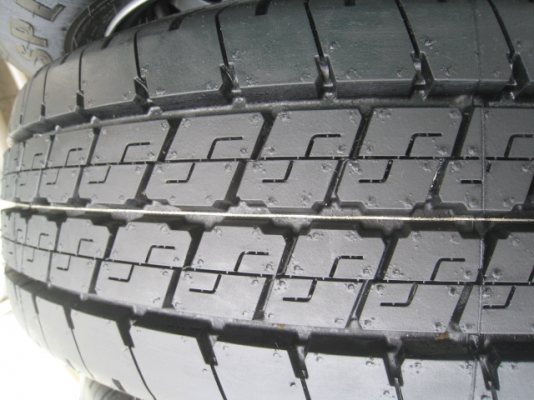 ขายกะทะล้อ Isuzu d-max ป้ายแดง 6รู139 + ฝาครอบ +ยาง ปี 3013 ตุ่มที่หน้ายางมีทุกเส้นครับ   สนใจติดต่อเล็กคลองสามครับ (081-3747940)