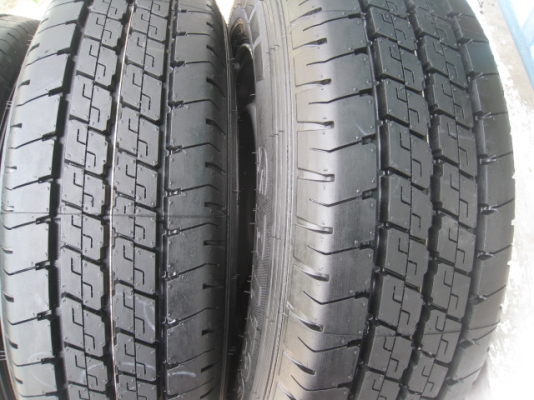 ขายกะทะล้อ Isuzu d-max ป้ายแดง 6รู139 + ฝาครอบ +ยาง ปี 3013 ตุ่มที่หน้ายางมีทุกเส้นครับ   สนใจติดต่อเล็กคลองสามครับ (081-3747940)