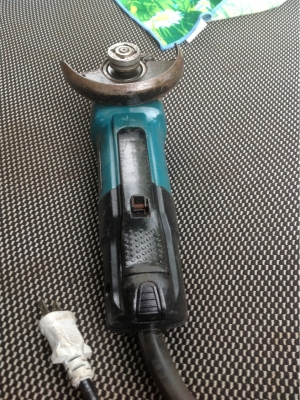 ขายหินเจีย Makita 9556HP