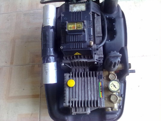 ปั๊มอัดฉัด ยี่ห้อ SIBIJEG มอเตอร์ 3 กิโลวัตต์