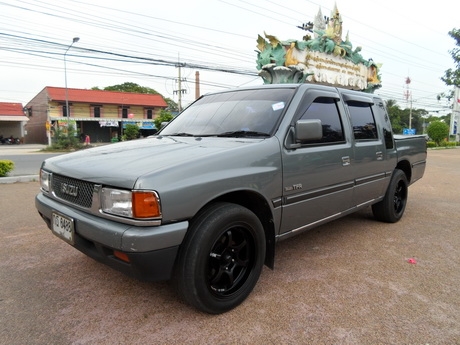 ขาย ISUZU CAB 4 SPACECAB