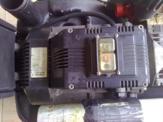 ปั๊มอัดฉัด ยี่ห้อ SIBIJEG มอเตอร์ 3 กิโลวัตต์ ปั๊มอัดฉัด ยี่ห้อ SIBIJEG มอเตอร์ 3 กิโลวัตต์