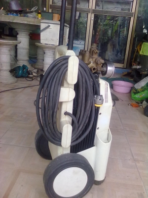 ปั๊มอัดฉัด ยี่ห้อคาเซ็น 125 bar 2.0/kw 3 hp