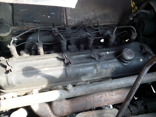 ขาย 6 ล้อ HENO KM 100   เครื่องดี คัสซีสวยมาก  พวงมาลัยเพาเวอร์