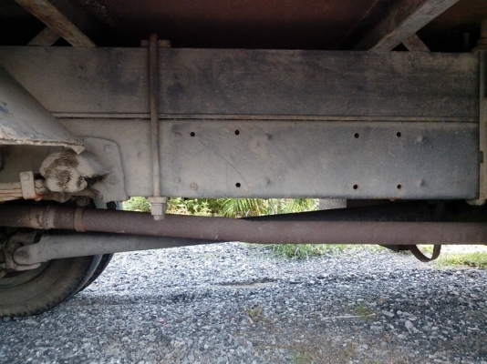 ขาย 6 ล้อ HENO KM 100   เครื่องดี คัสซีสวยมาก  พวงมาลัยเพาเวอร์