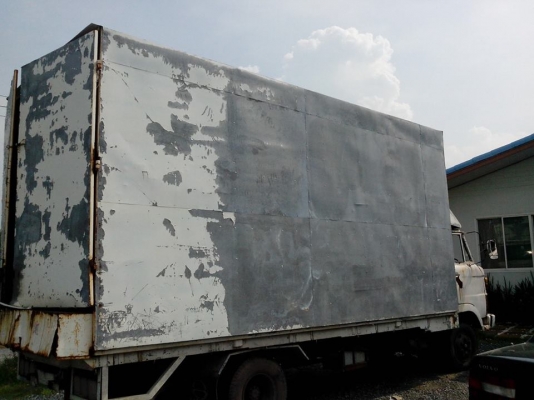 ขาย 6 ล้อ HENO KM 100   เครื่องดี คัสซีสวยมาก  พวงมาลัยเพาเวอร์