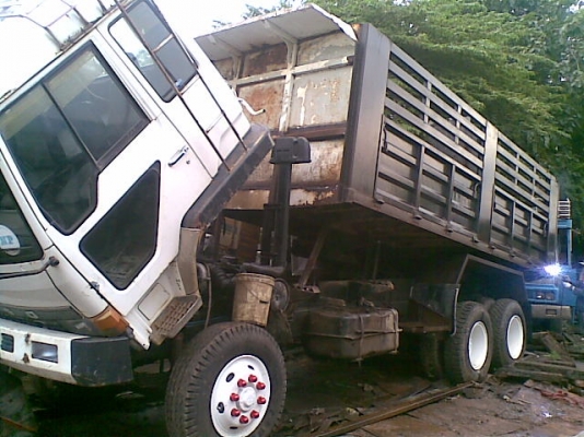 ขาย10ล้อมิตรซูมิชิฟลูโซ่เฉินหลง FN527 MTF เครื่อง6D16เทอร์โบ220แรงม้า 10เกียร์ฟูลเลอร์ ดั๊ม2เพลา เพลาข้างบุ๋ม ยางดี10เส้น พวงมาลัยพาวเวอร์ เบรคจิฟฟี่ สภาพดีพร้อมใช้ ขาย10ล้อมิตรซูมิชิฟลูโซ่เฉินหลง FN527 MTF เครื่อง6D16เทอร์โบ220แรงม้า 10เกียร์ฟูลเลอร์ ดั๊ม2เพลา เพลาข้างบุ๋ม ยางดี10เส้น พวงมาลัยพาวเวอร์ เบรคจิฟฟี่ สภาพดีพร้อมใช้