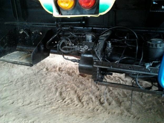 ISUZU ROCKY 195 HP 6HE1 หกล้อดั๊มพ์ กระบะดั๊มพ์เหล็ก 6 ตันความยาว 3.60 เมตรสภาพสวยจัดรอบคัน เครื่องแห้งแรงดีเดิมๆไม่มีเยิ้ม ภายในเก๋งคอนโซลสวยครบพร้อม CD MP3 แอร์เย็น พ.เพาเวอร์ ก.ไฟฟ้า ระบบเบรคทริ๊ปฟี้ครบครัน ช่วงล่างใหญ่คัชซีสวยเดิม ยาง 8.25 ขอบ 16 สภาพ