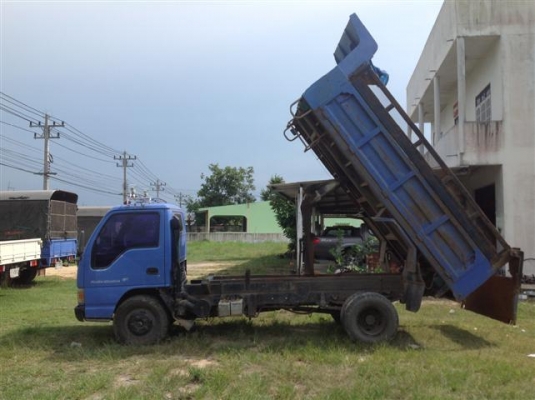 ขายด่วน !! 6ล้อดั้ม Isuzu 130แรง รถห้างแท้ ปี 46