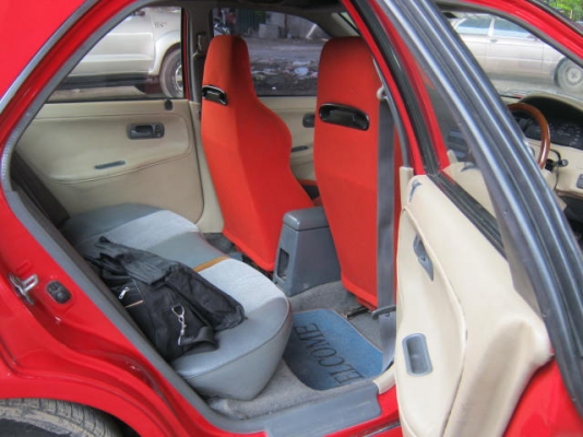 ขายฮอนด้า ซีวิค ปี95เครื่องหัวฉีดสวยๆ85000ต่อรองได้ครับรถขับดี ขายฮอนด้า ซีวิค ปี95เครื่องหัวฉีดสวยๆ85000ต่อรองได้ครับรถขับดี