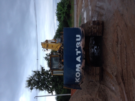 ขายถูกขายด่วน. PC 200-3 ขายถูกขายด่วน. PC 200-3