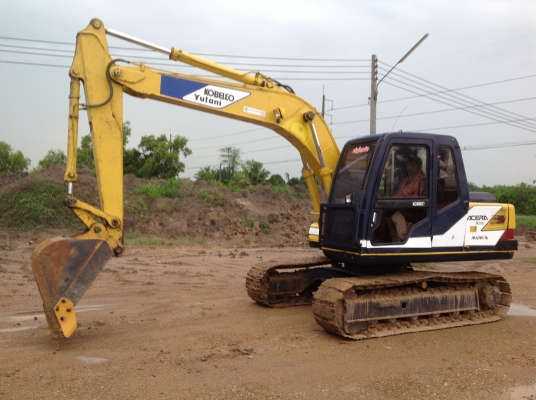ขาย KOBELCO SK 100-3 ยูตานิแท้  (ซื้อเก่าญี่ปุ่นมาแค่ปีเดียว)สภาพเดิมสุดๆ สวยจัด สนใจติดต่อโดยตรง 081-4283210