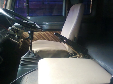 ขายด่วน ISUZU785000 เครื่อง 6HE1 195 แรงม้า คัสซีใหญ่ตลอด มีสโลว์ ยาง 900 เบรคทิฟฟี่ พวงมาลัยพาวเวอร์ รถสภาพพร้อมใช้งาน   รีบจองเลยครับ  0836636803