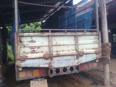 ขายด่วน ISUZU785000 เครื่อง 6HE1 195 แรงม้า คัสซีใหญ่ตลอด มีสโลว์ ยาง 900 เบรคทิฟฟี่ พวงมาลัยพาวเวอร์ รถสภาพพร้อมใช้งาน   รีบจองเลยครับ  0836636803