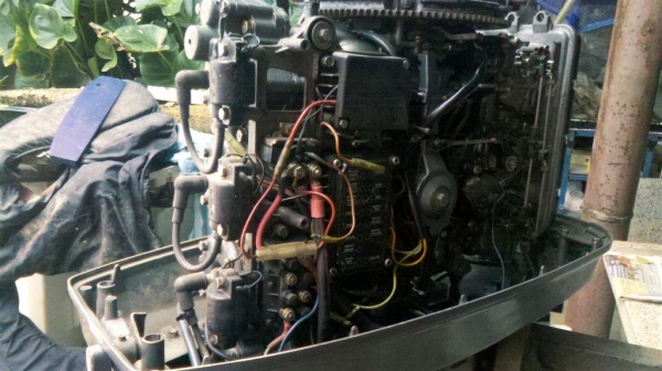 yamaha 85 แรงม้า พร้อมใช้งาน 85000 บาท พึ่งยกลงจากเรือ