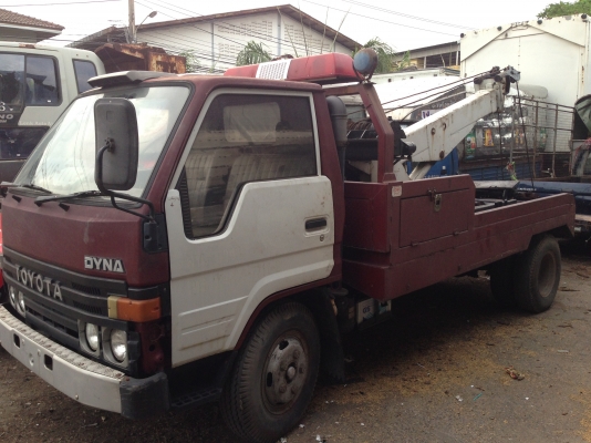 ขายรถยก 6 ล้อ โตโยต้า รุ่นไดน่า เครื่อง 14 B 115 แรง