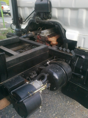 HinoKm 777 สีเขียวเข็มๆ หล่อๆไปเรย HinoKm 777 สีเขียวเข็มๆ หล่อๆไปเรย