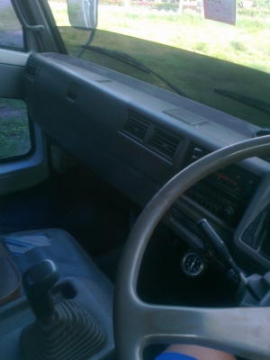 Hino Fc 165 แรง สีขาวสวย ยาวๆ Hino Fc 165 แรง สีขาวสวย ยาวๆ