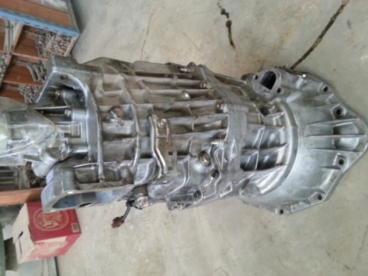 ขาย เกียร์D-max 3000 vgs 4x2  เป็นเกียร์ d-max 3000 vgs ปี 2010 เกียร์สภาพสมบูรณ์ ไม่มีปัญหา