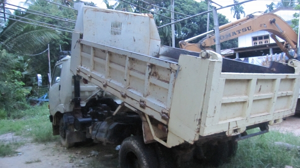 ขาย ดั้มพ์ KM 777 สภาพสวยทะเบียนพร้อมโอน มีไฟแนนซ์จัดให้