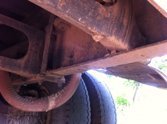 ขายรถ 10 ล้อ 2 เพลา ราคา.1350000 กระบะเหล็กดั้ม HINO FM3M เครื่องเดิม เกียร์เดิม กระจกไฟฟ้า รถสวย สนใจโทร