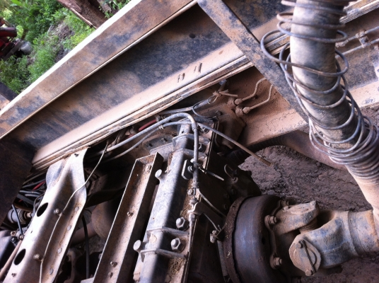 ขายรถ 10 ล้อ 2 เพลา ราคา.1350000 กระบะเหล็กดั้ม HINO FM3M เครื่องเดิม เกียร์เดิม กระจกไฟฟ้า รถสวย สนใจโทร