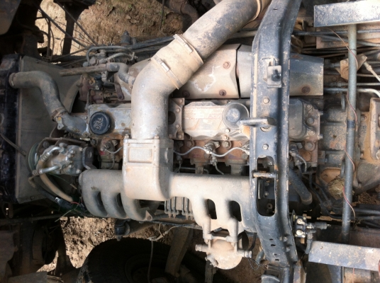 ขายรถ 10 ล้อ 2 เพลา ราคา.1350000 กระบะเหล็กดั้ม HINO FM3M เครื่องเดิม เกียร์เดิม กระจกไฟฟ้า รถสวย สนใจโทร