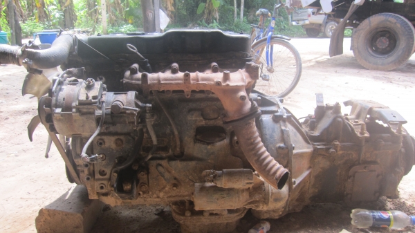 เครื่องยนต์ อีซูซุ 4BE1 ฝาดำ 110 แรงม้า พร้อมเกียร์ มีใบคุม