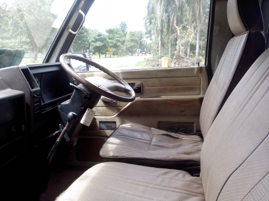 ขายรถตู้ สภาพดีสุดๆ ขายรถตู้ สภาพดีสุดๆ