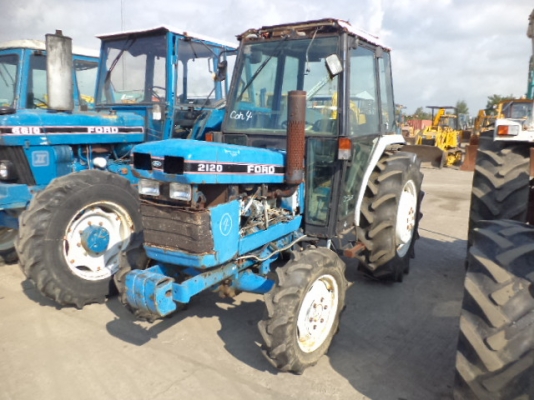 ขาย ford newholland 2120 ,43hp,4wd,1145 ชม.