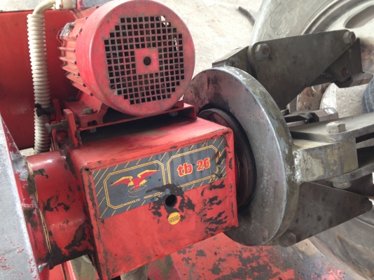 ขายเครื่องถอดยางรถบรรทุก