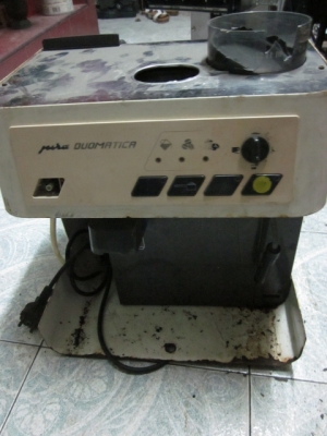 ขายถูกตามสภาพ-เครื่องบด/ชงกาแฟ 2 เครื่อง เพียง 4,500 บาท ขายถูกตามสภาพ-เครื่องบด/ชงกาแฟ 2 เครื่อง เพียง 4,500 บาท