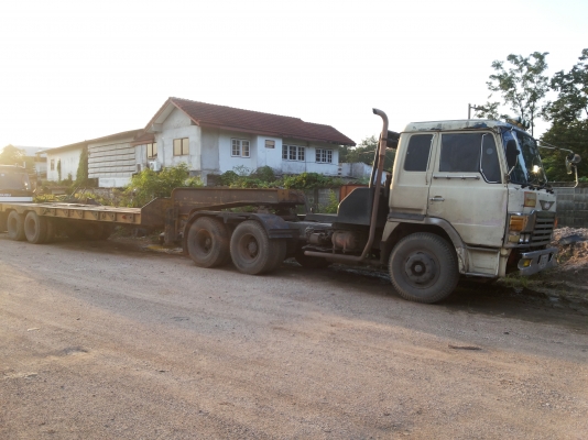 รับจ้างขนย้ายเครื่องจักร