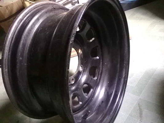 แผงแอ  ให้ท้องรถยน  หรือไปแปลงใส่ได้