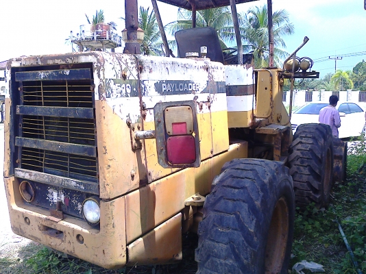 รถตัก510สภาพสวย เครื่องดี เอวดี ซีเรียล12xxx.... รถตัก510สภาพสวย เครื่องดี เอวดี ซีเรียล12xxx....