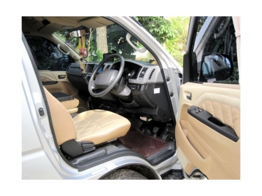 TOYOTA COMMUTER 2.5 D4D Y2013 หลังคาสูง (สภาพใหม่กิ๊ก)เจ้าของขายเอง TOYOTA COMMUTER 2.5 D4D Y2013 หลังคาสูง (สภาพใหม่กิ๊ก)เจ้าของขายเอง
